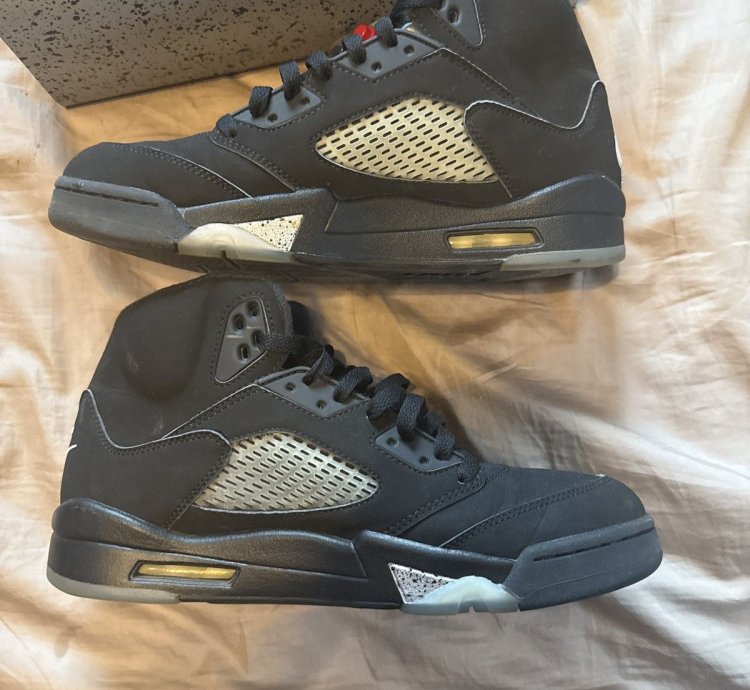 Jordan 5 Metallic Black 2016 Og