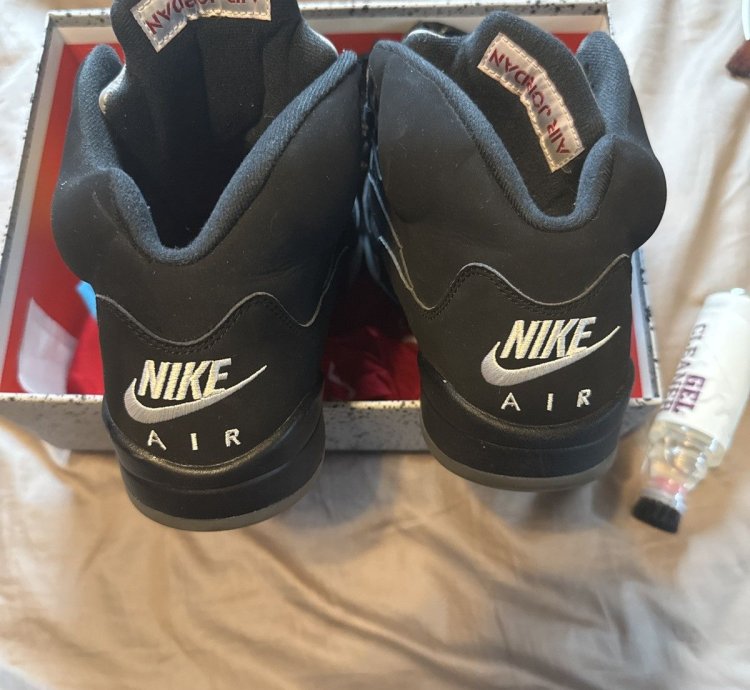 Jordan 5 Metallic Black 2016 Og