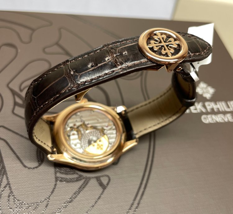 Patek Philippe Perpetual Calendar 39mm Rose Gold Ref 5327r-001