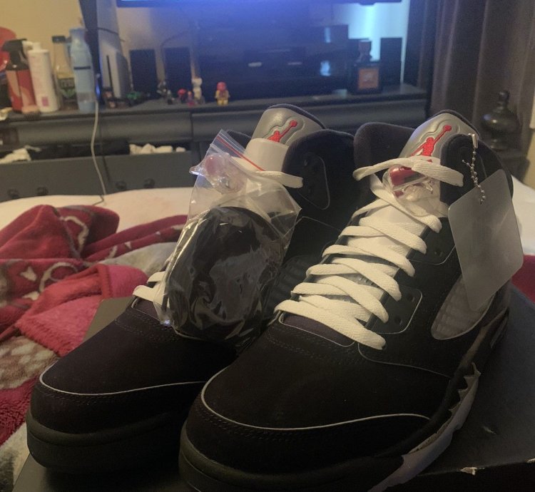 Jordan 5 Metallic Reimagined