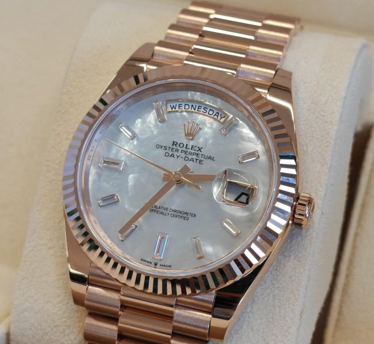 Rolex Day-date 40 White Mother Of Pearl Diamonds Dial Ng White