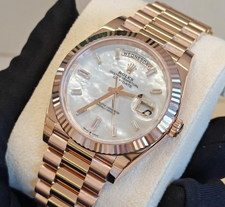 Rolex Day-date 40 White Mother Of Pearl Diamonds Dial Ng White