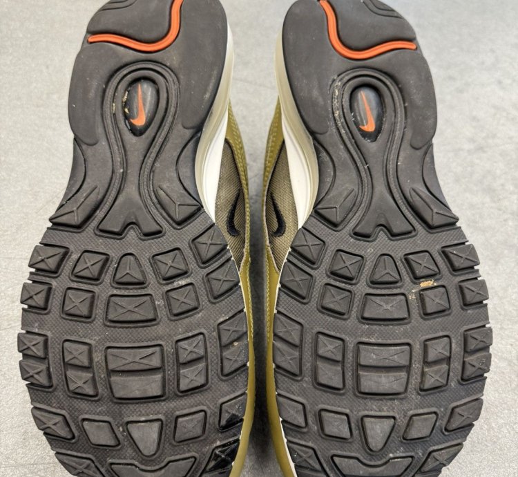 2020 Nike Air Max 97 Undefeated Militia Green
