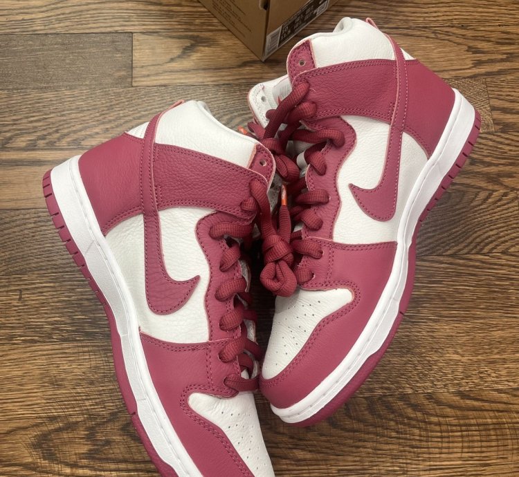 Nike Sb Dunk High Sweet Beets