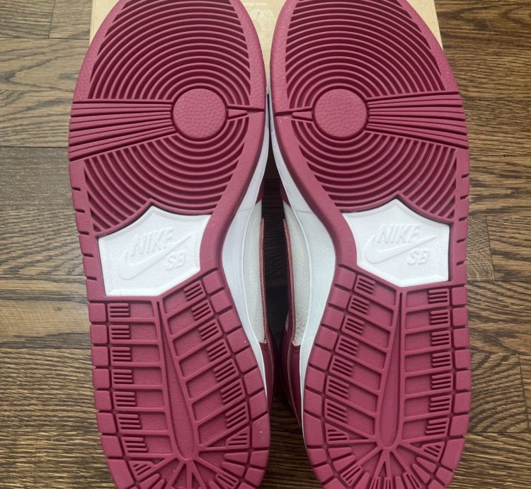 Nike Sb Dunk High Sweet Beets