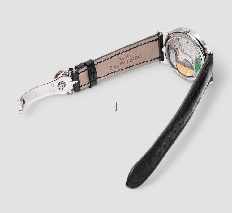 Patek Philippe Perpetual Calendar 5039g 18k White Gold