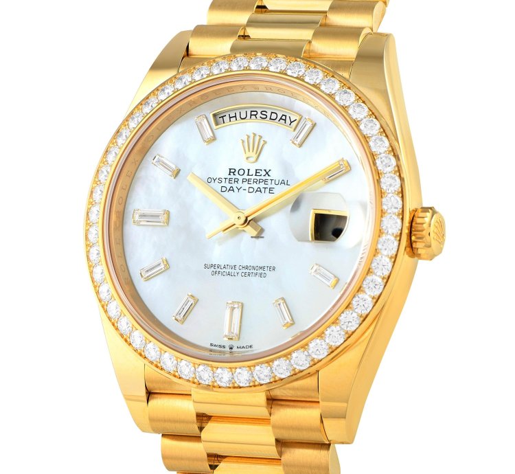 Rolex Day-date 40 White Mother-of-pearl Diamond Dial Yellow Gold President Watch 228348rbr