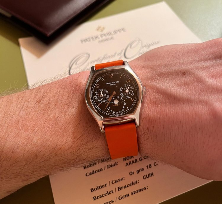 Patek Philippe Perpetual Calendar 5040g