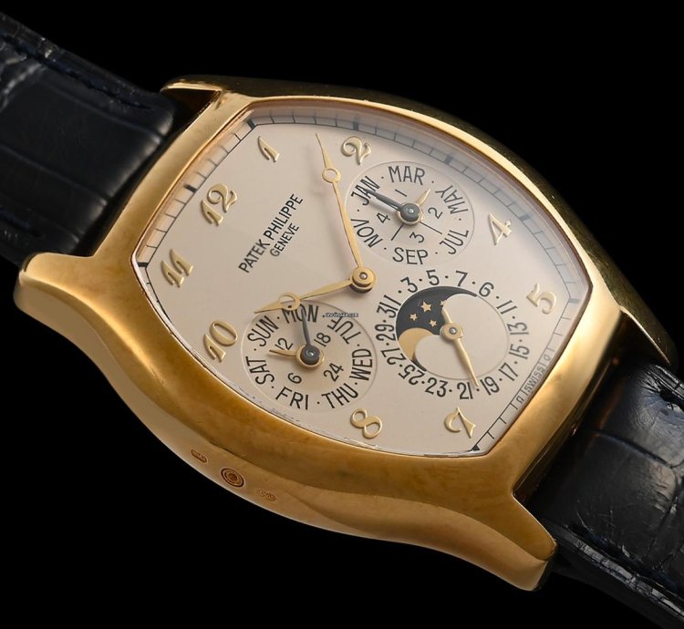 Patek Philippe Perpetual Calendar 5040j