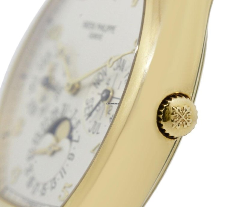 Patek Philippe Perpetual Calendar 5040j 18k Yellow Gold Perpetual Calendar Watch