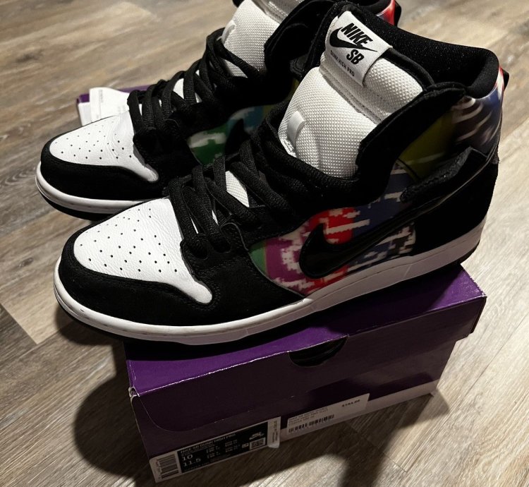 Nike Sb Dunk High Tv Signal