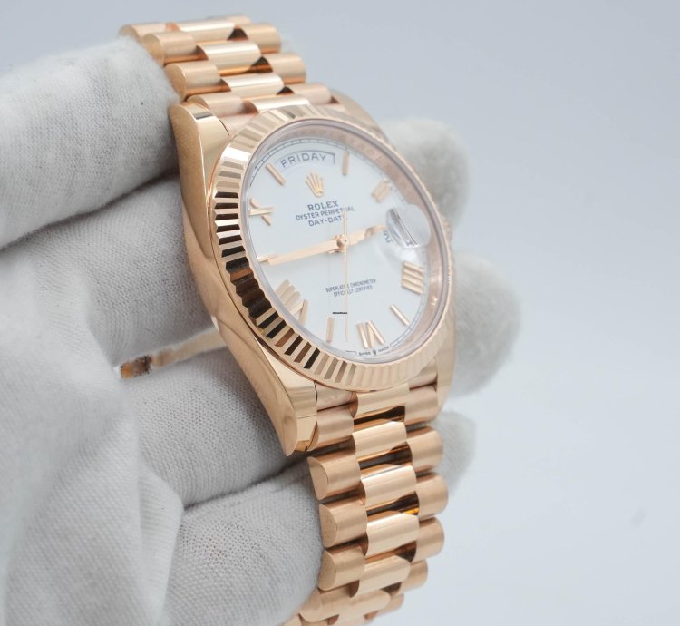 Rolex Day-date 40 White Roman Dial