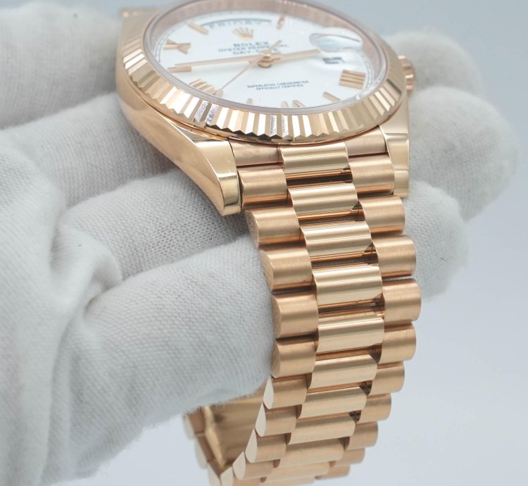 Rolex Day-date 40 White Roman Dial
