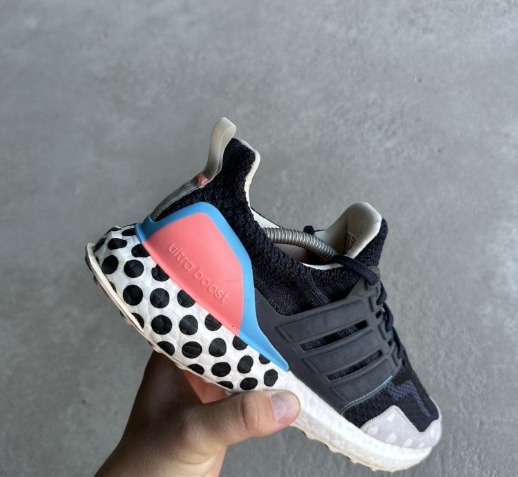 2021 Adidas Ultraboost Polkadot Low Sneakers Hype