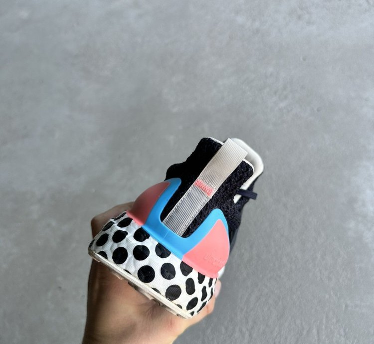 2021 Adidas Ultraboost Polkadot Low Sneakers Hype