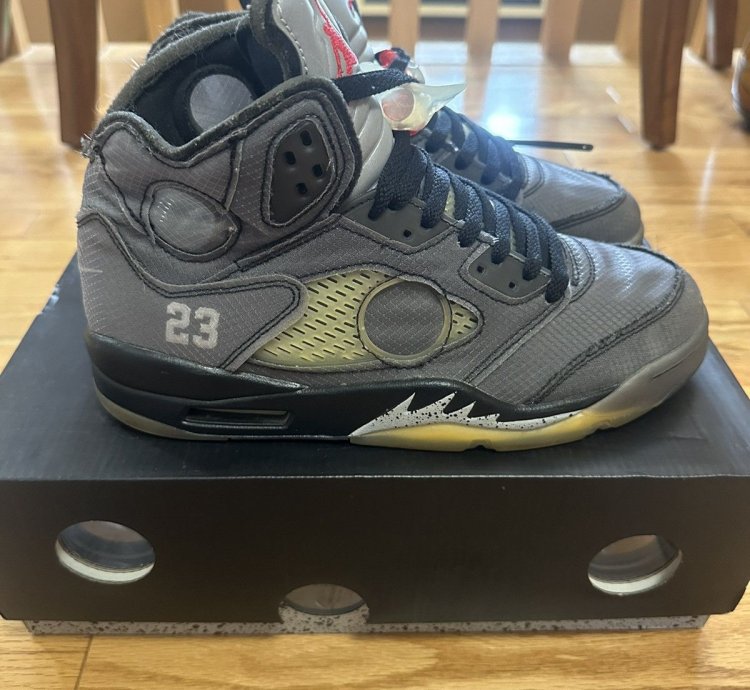 Jordan 5 Off White Muslin Size 9m