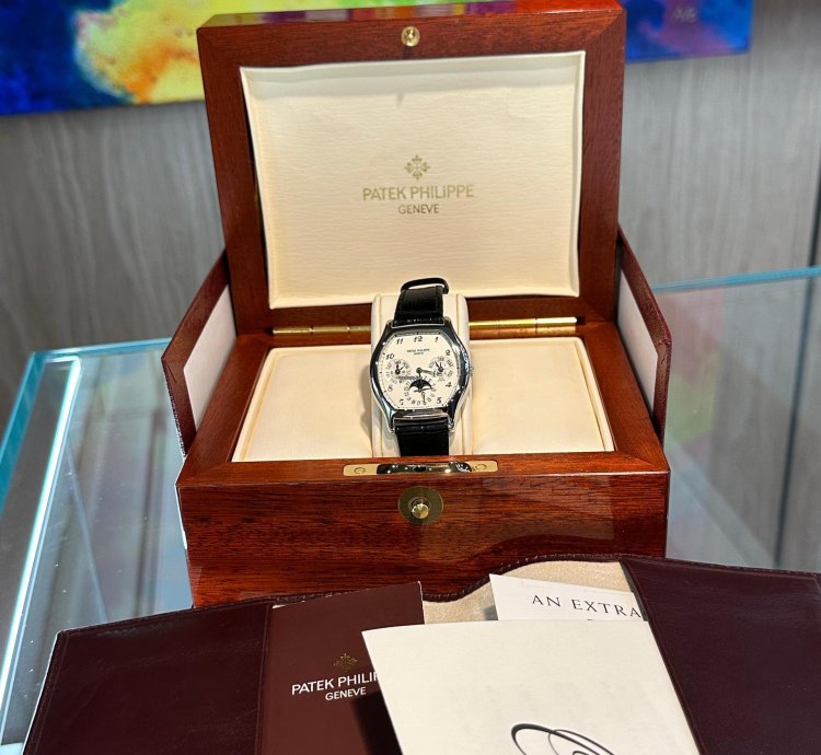 Patek Philippe Perpetual Calendar 5040p