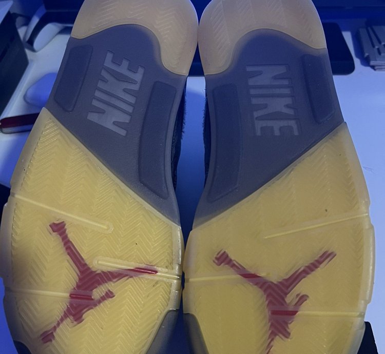 Jordan 5 Off White Muslins