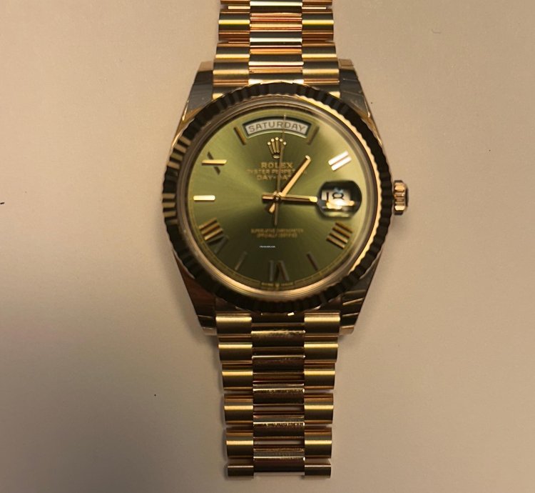 Rolex Day-date 40 Year 2023 - Full Set