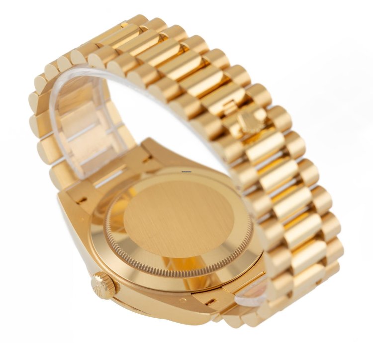 Rolex Day-date 40 Yellow Gold 18k Diamond Bezel Silver Roman Dial Ref 228348rbr Full Set Unworn