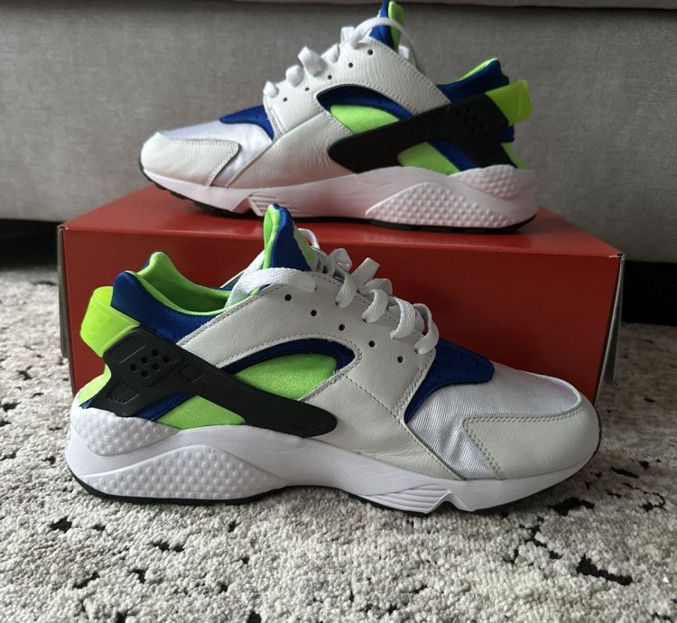 2021 Nike Air Huarache Run Scream Green