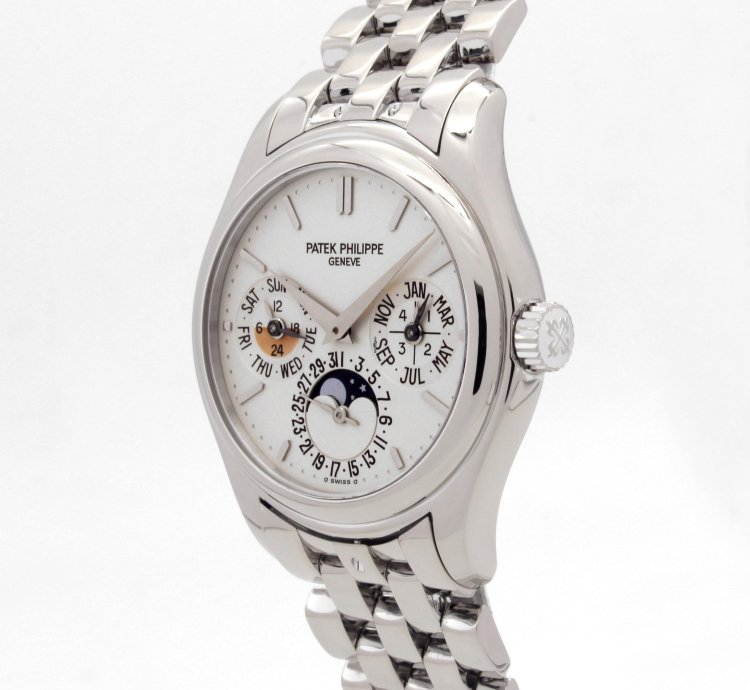 Patek Philippe Perpetual Calendar 5136 1g Complete Box And Original Warranty
