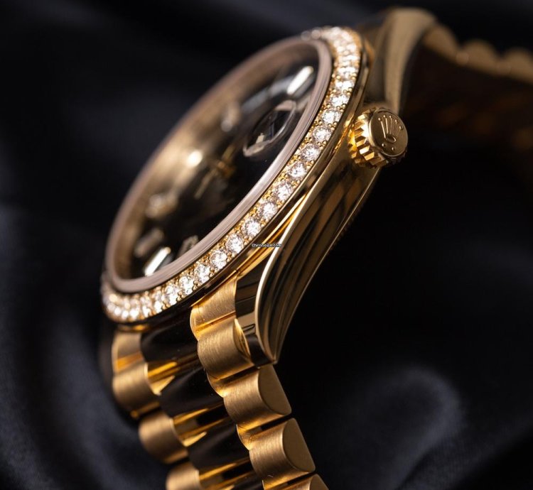 Rolex Day-date 40 Yellow Gold 228348rbr New