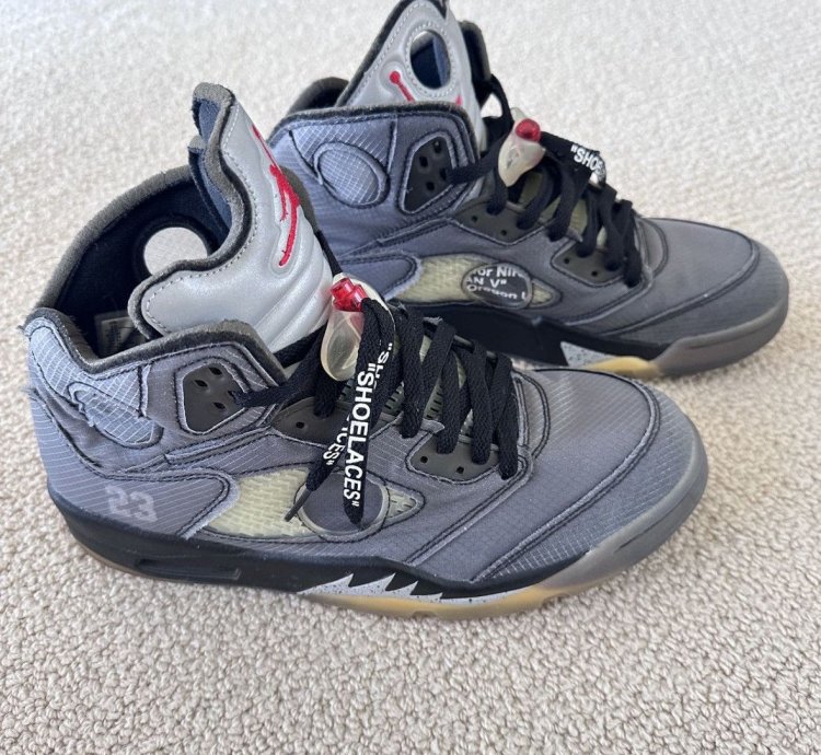 Jordan 5 Off-white Muslin