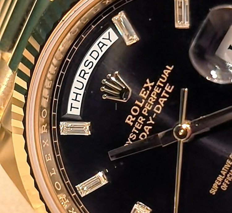 Rolex Day-date 40 Yellow Gold Black Baguette Dial