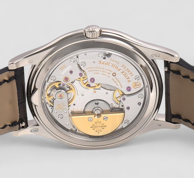 Patek Philippe Perpetual Calendar 5140g Ultra Thin 18k White Gold Silver Dial Description