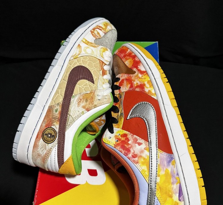 Nike Sb Dunk Low Street Hawker