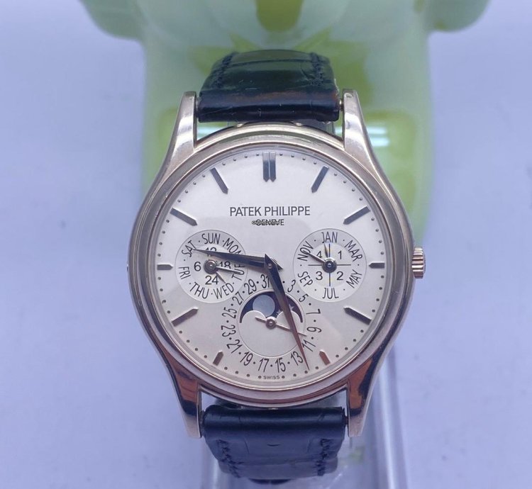 Patek Philippe Perpetual Calendar 5140g-001