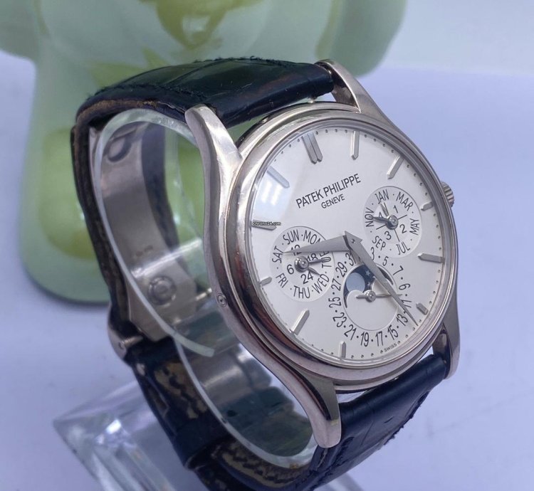 Patek Philippe Perpetual Calendar 5140g-001