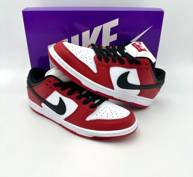 Nike Sb Dunk Low -pack Chicago