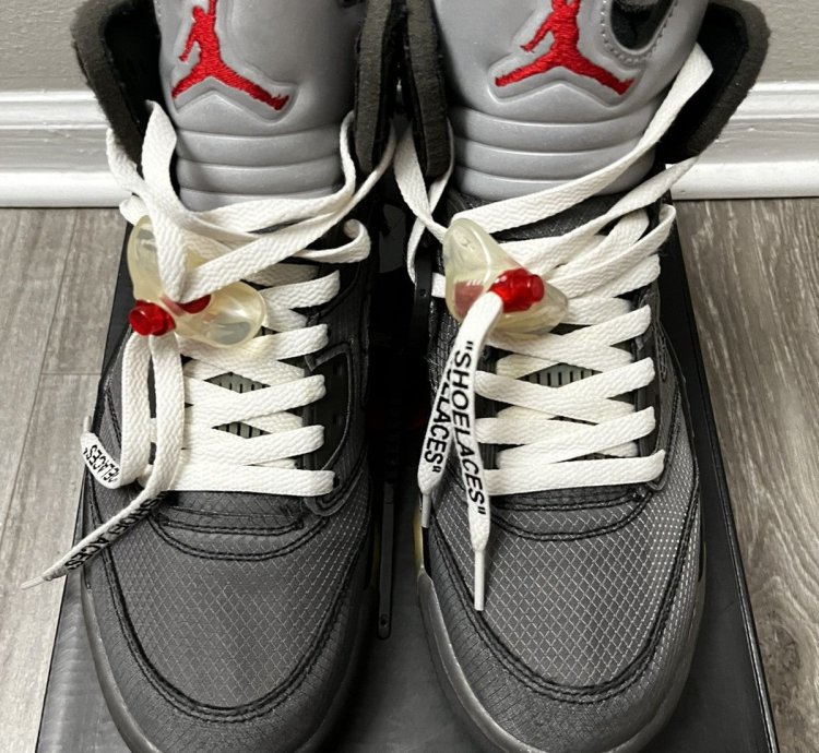 Jordan 5 Offwhite