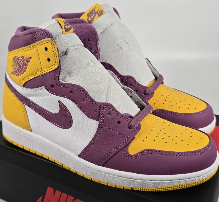 2022 Air Jordan 1 Retro High Og Brotherhood