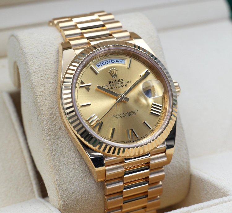 Rolex Day-date 40 Yellow Gold Champagne Roman Numeral Dial 228238 Full Set