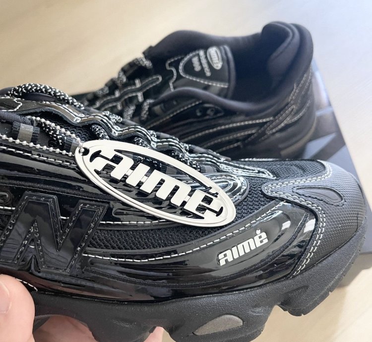 Aime Le Dore New Balance 1000 Black brand New