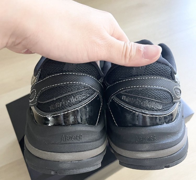 Aime Le Dore New Balance 1000 Black brand New
