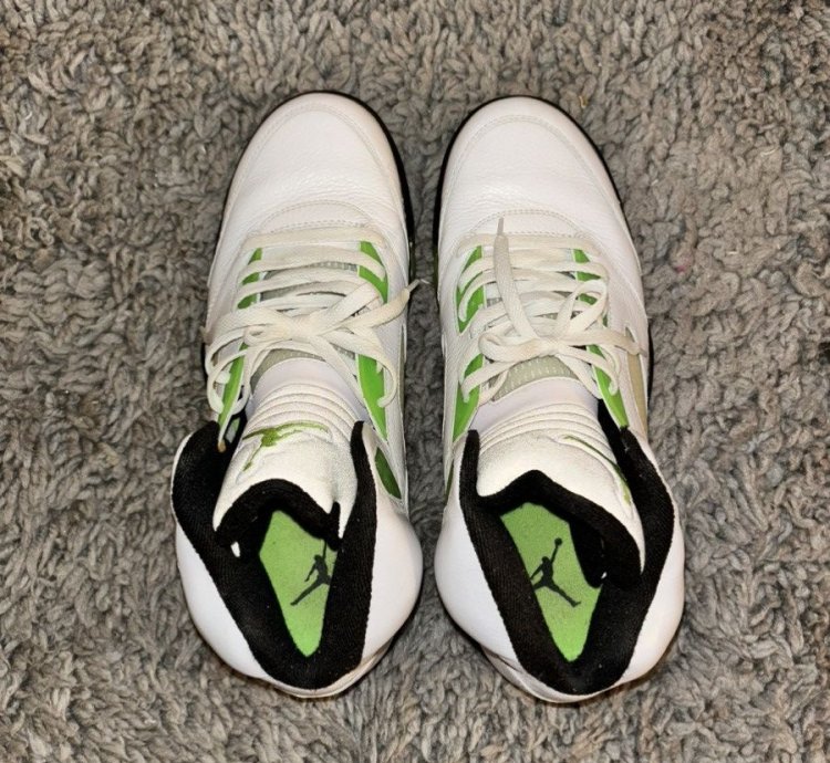 Jordan 5 Quai 54 sample