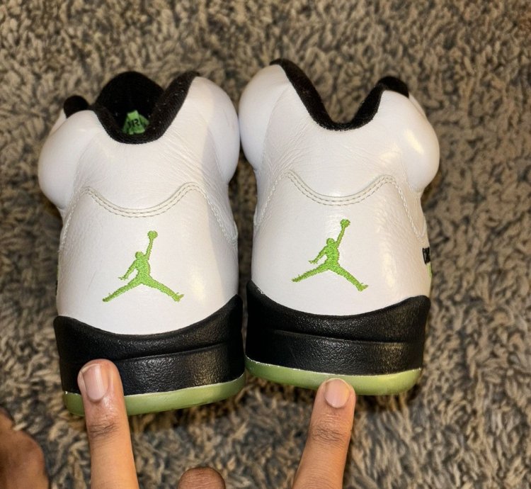 Jordan 5 Quai 54 sample
