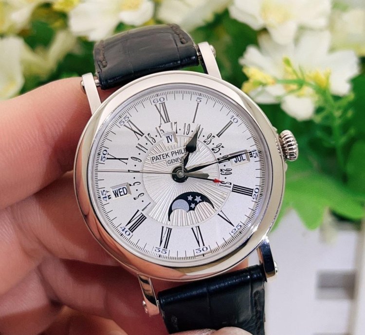 Patek Philippe Perpetual Calendar 5159g-001