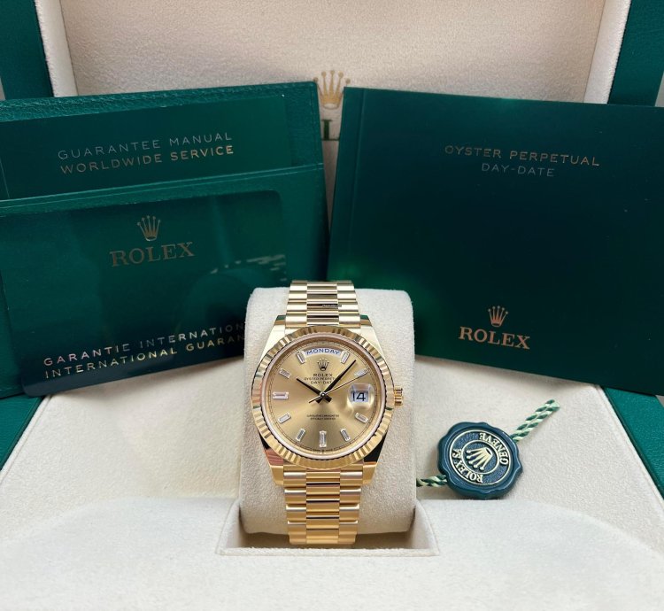Rolex Day-date 40 Yellow Gold Day-date 40 Champagne Baguette Dial 228238 Unworn 2023