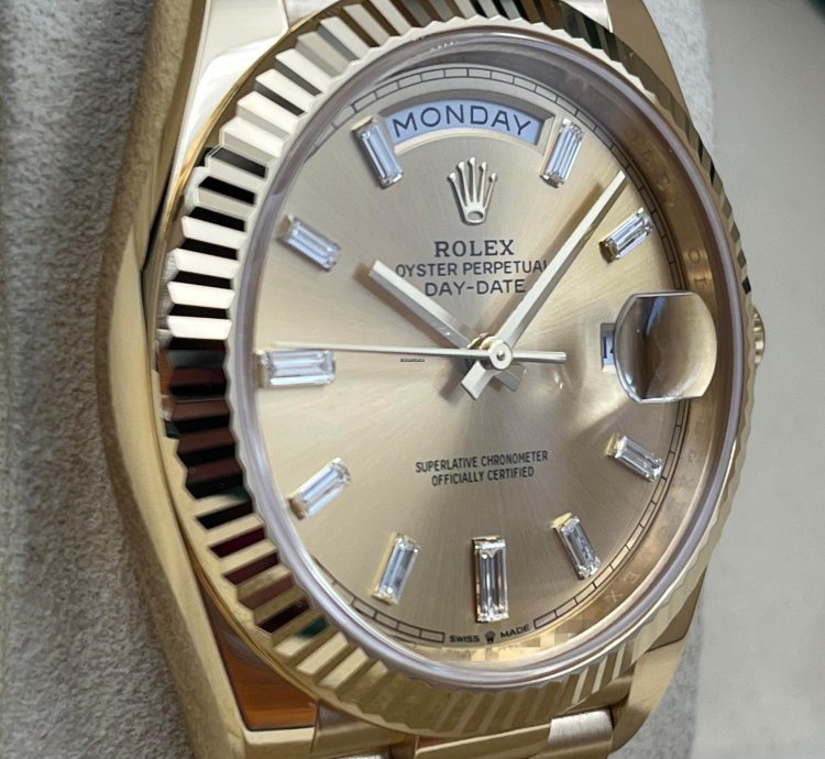 Rolex Day-date 40 Yellow Gold Day-date 40 Champagne Baguette Dial 228238 Unworn 2023