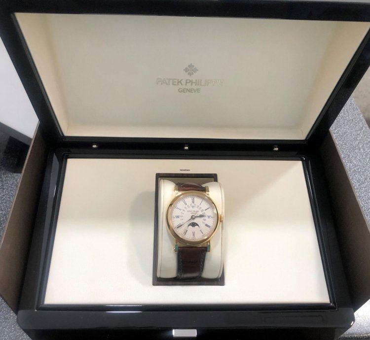 Patek Philippe Perpetual Calendar 5159j-001