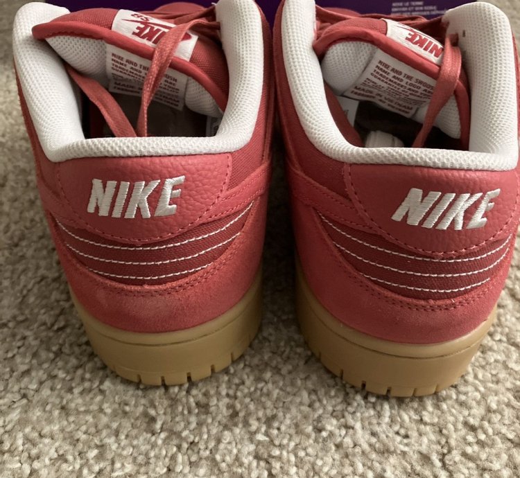 Nike Sb Dunk Low Adobe