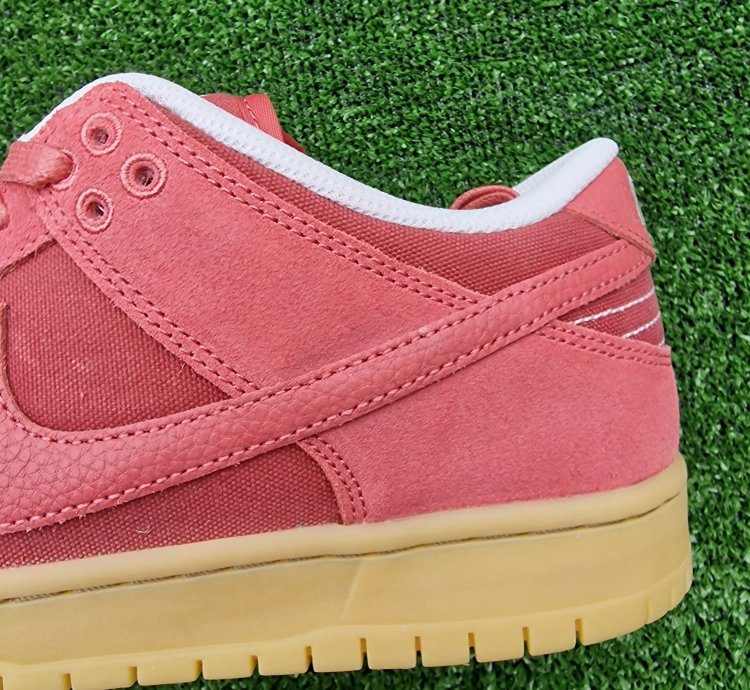Nike Sb Dunk Low Adobe Uk 9 Us 10