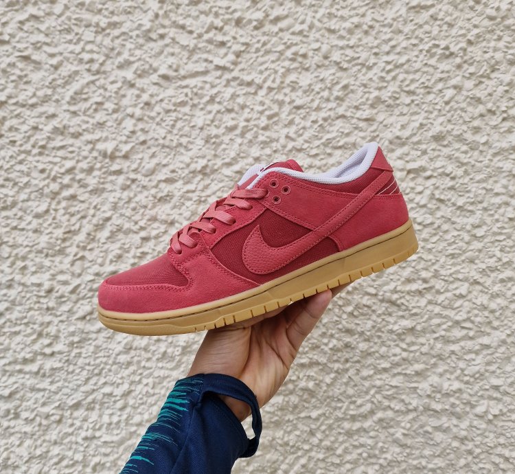 Nike Sb Dunk Low Adobe Uk 9 Us 10