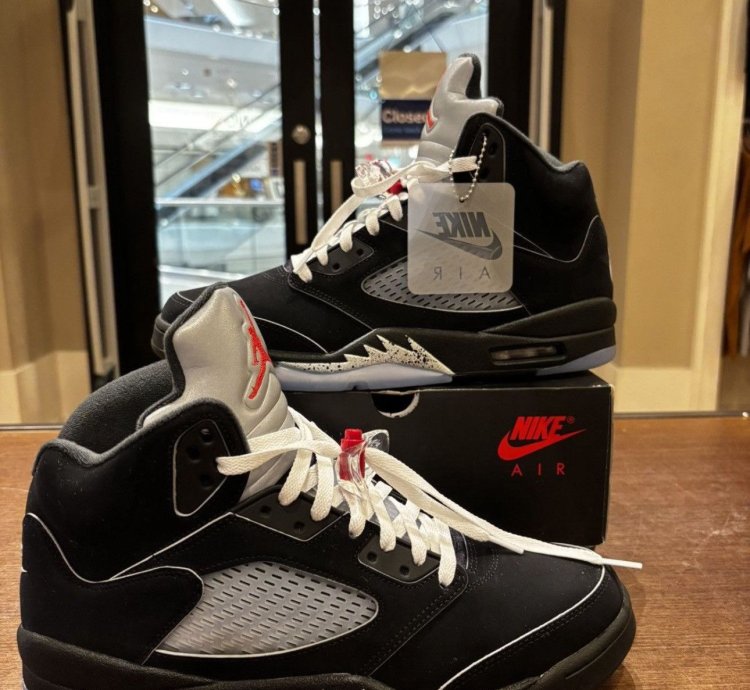 Jordan 5 Reimagined Size 12 Vnds