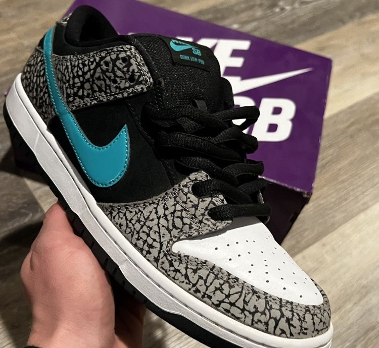 Nike Sb Dunk Low Atmos Elephant